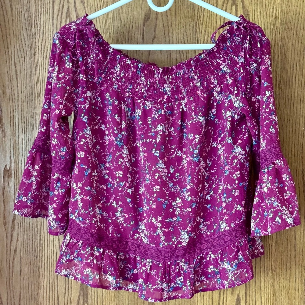 Skies Are Blue Magenta Floral Cold Shoulder Blouse Small Romantic Boho Cottage